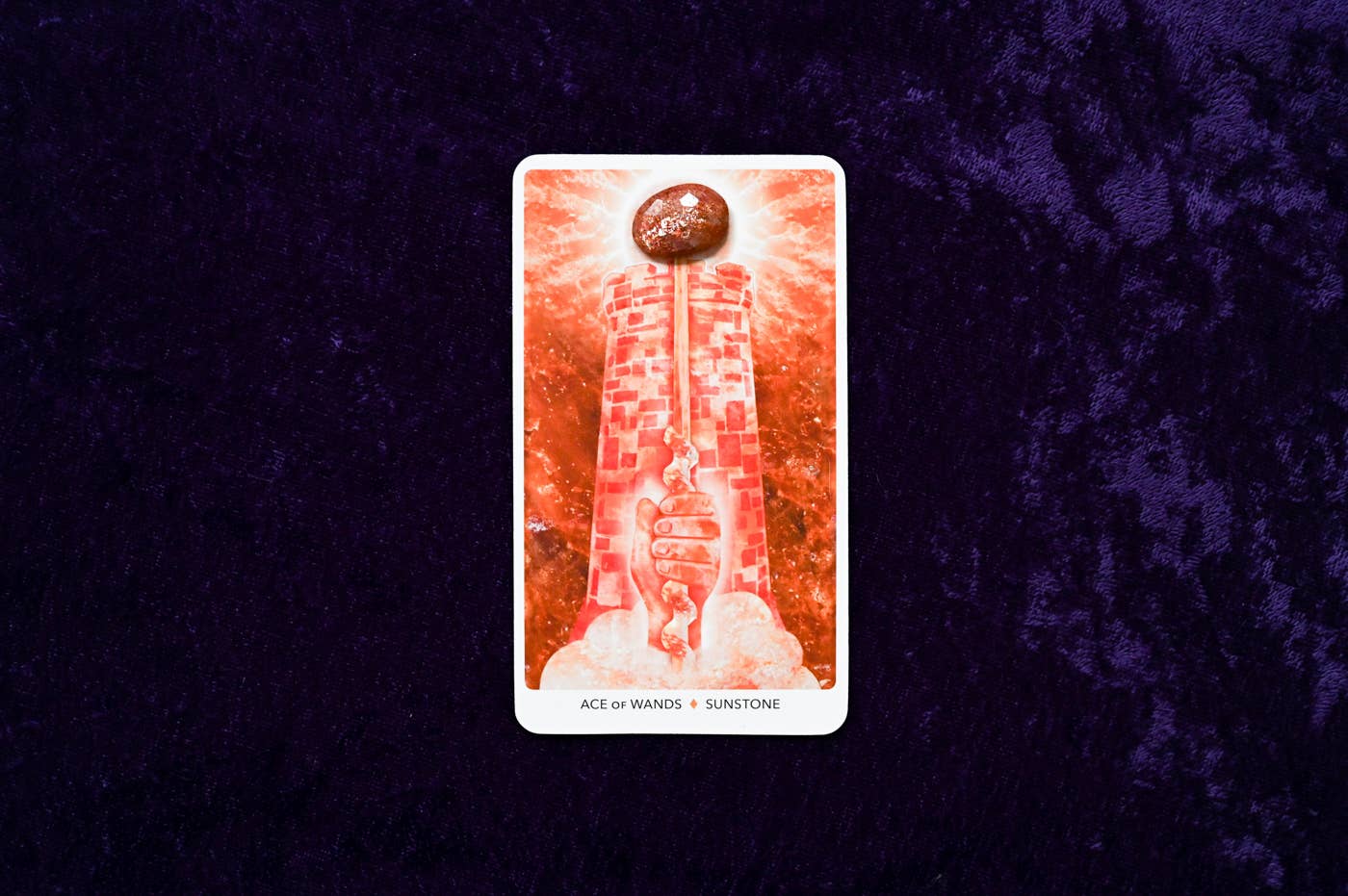 Crystal Keys Tarot: 78 Cards & 176-Page Full-Color Guidebook